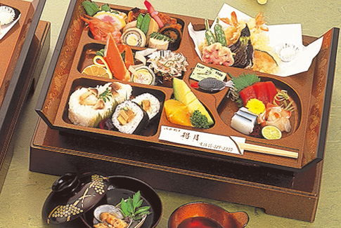 箱膳(吸物 天つゆ付)